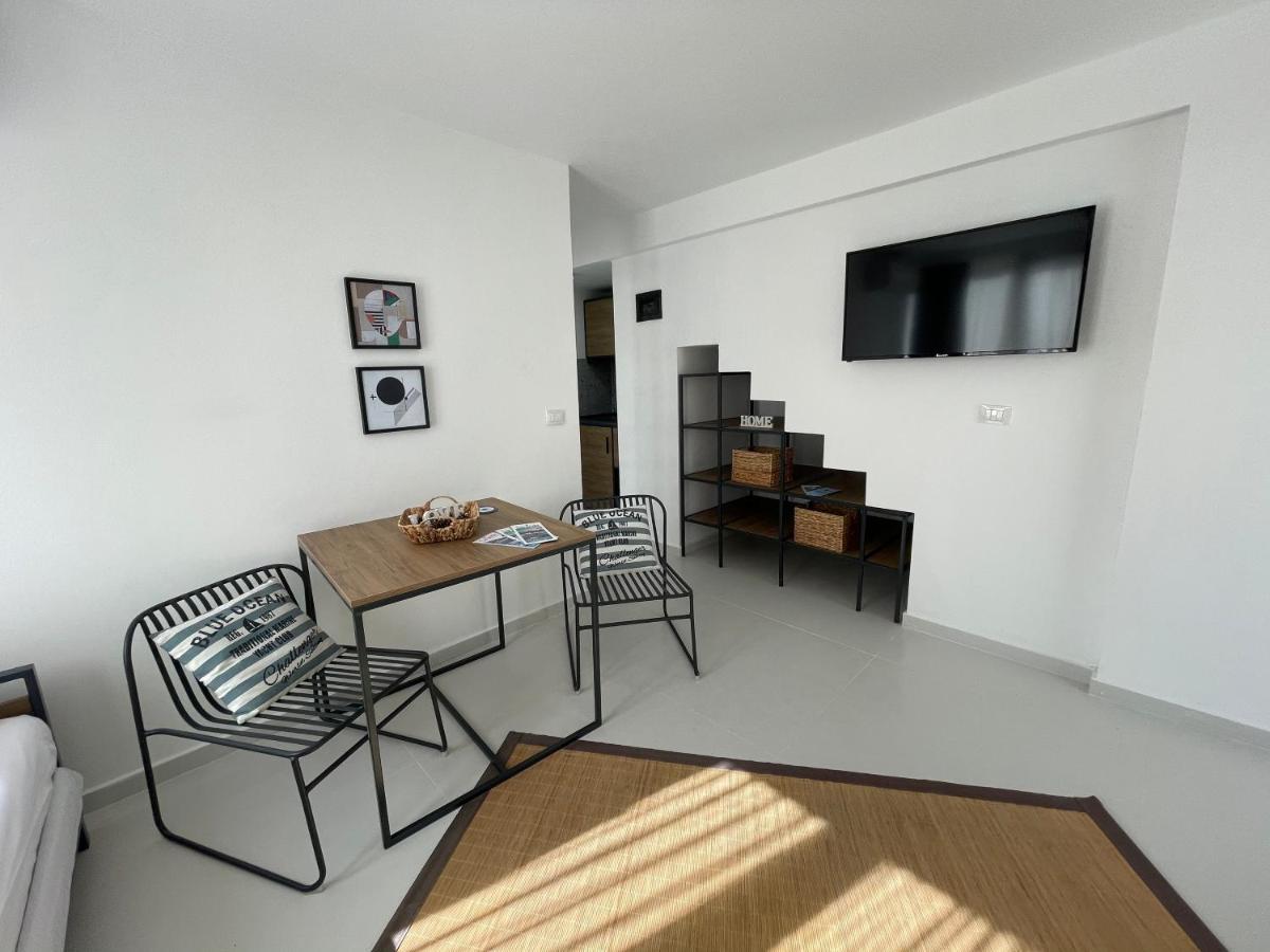 Vela 4 Apartment